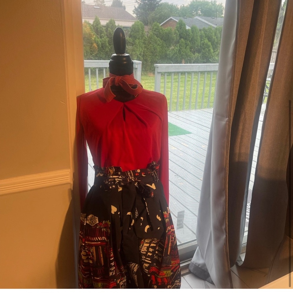 NWT LONG MAXI CITY SKIRT